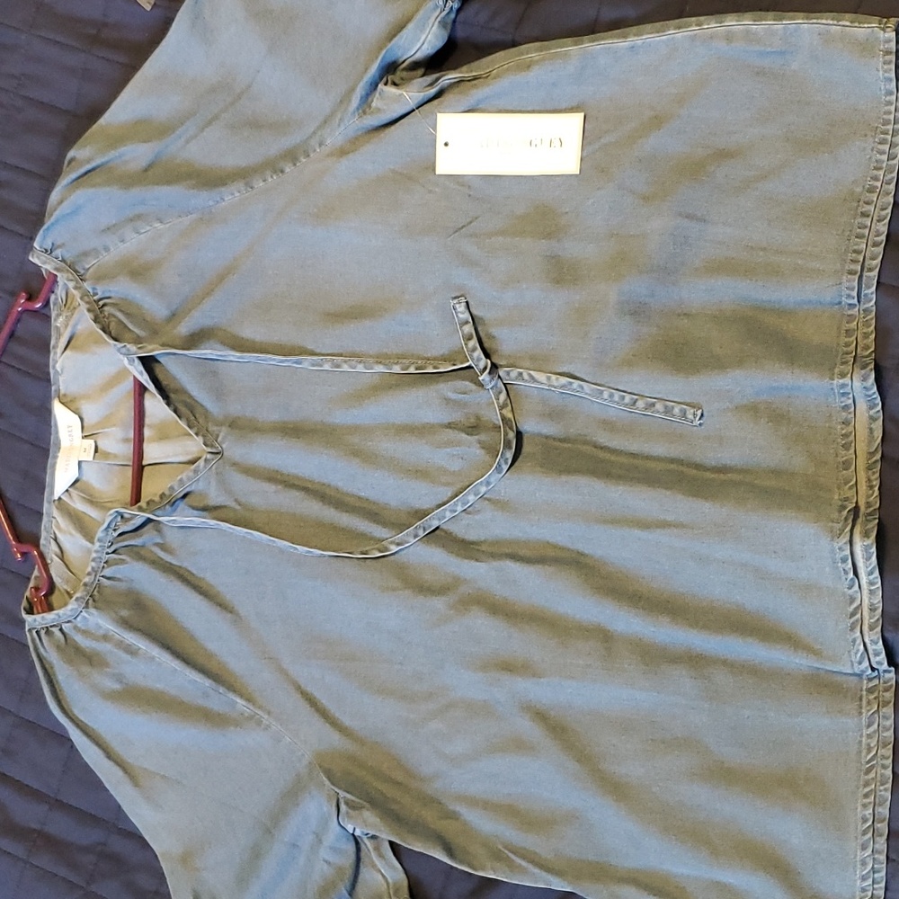 Madison Grey women's Blouse Size M